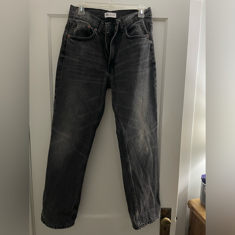 Zara Gray Straight Leg Jeans With High Waist